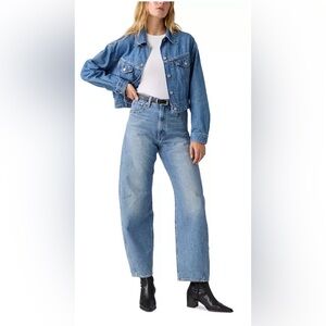 Levi’s Women’s Cinch Barrel Light Jeans Size 25